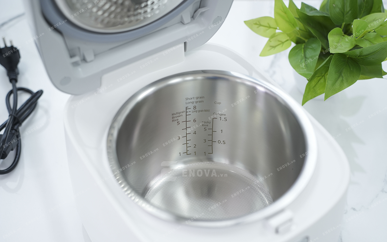 Nồi cơm điện cao tần Panasonic SR-HNS151WRA