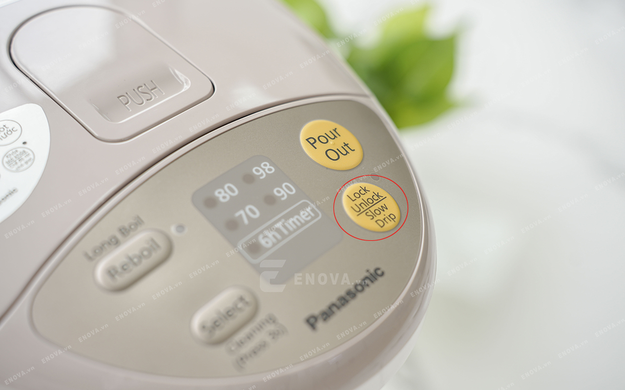 Bình thủy điện Panasonic NC-EG4000CSY