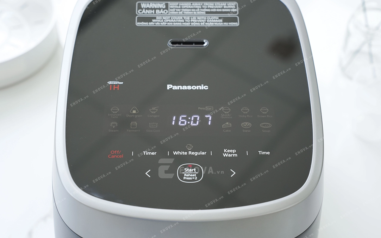 Nồi cơm điện cao tần Panasonic SR-HN151KRA