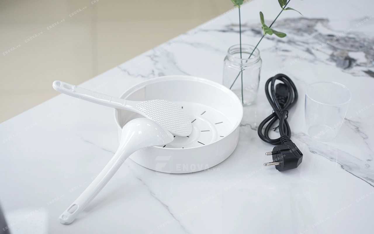 Nồi cơm điện cao tần Panasonic SR-HN151KRA