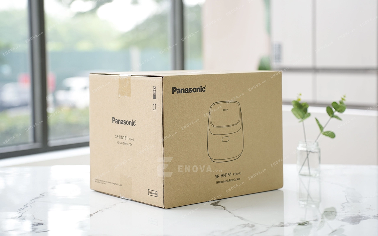 Nồi cơm điện cao tần Panasonic SR-HN151KRA