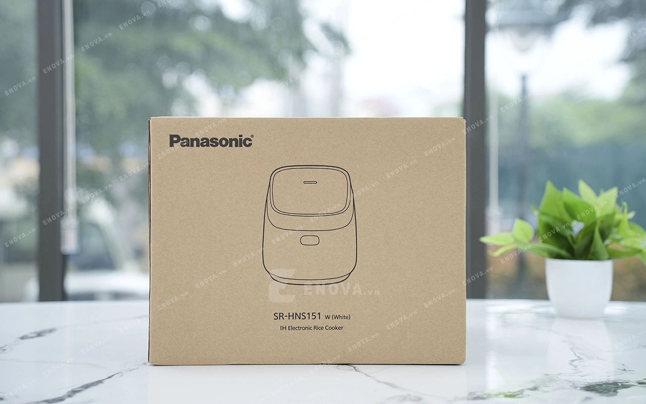 Nồi cơm điện cao tần Panasonic SR-HNS151WRA