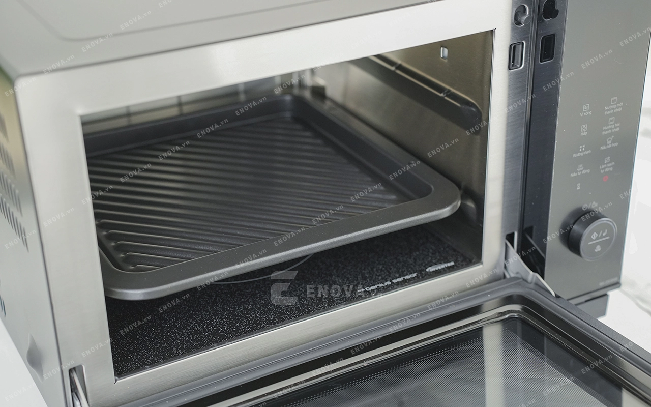 Lò vi sóng Panasonic NN-DS59NBYUE