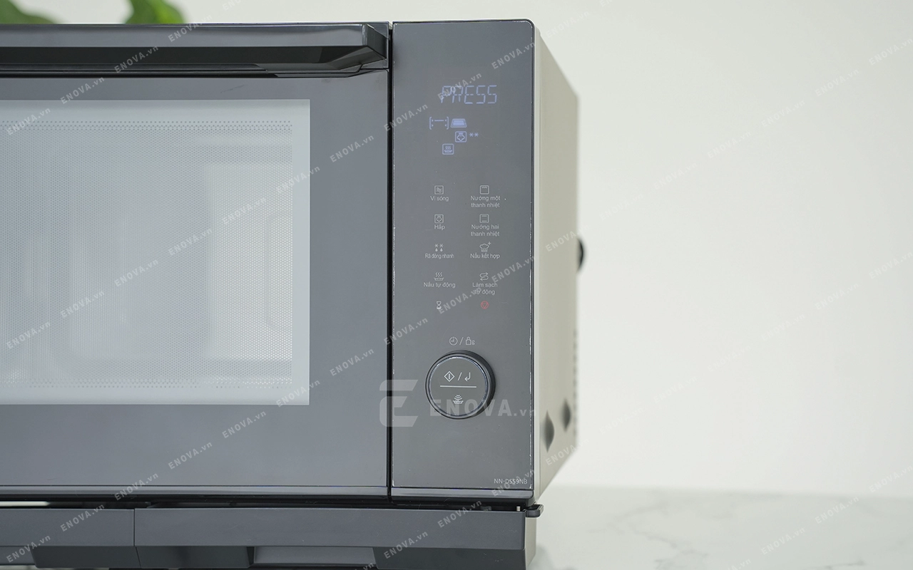 Lò vi sóng Panasonic NN-DS59NBYUE