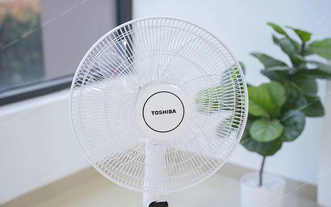 Quạt điện Toshiba F-LSD10(W)VN