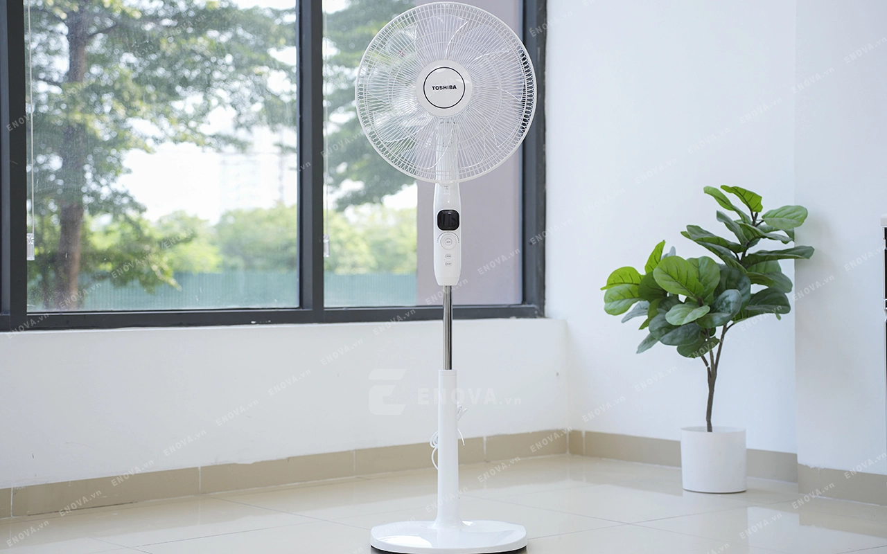 Quạt điện Toshiba F-LSD10(W)VN