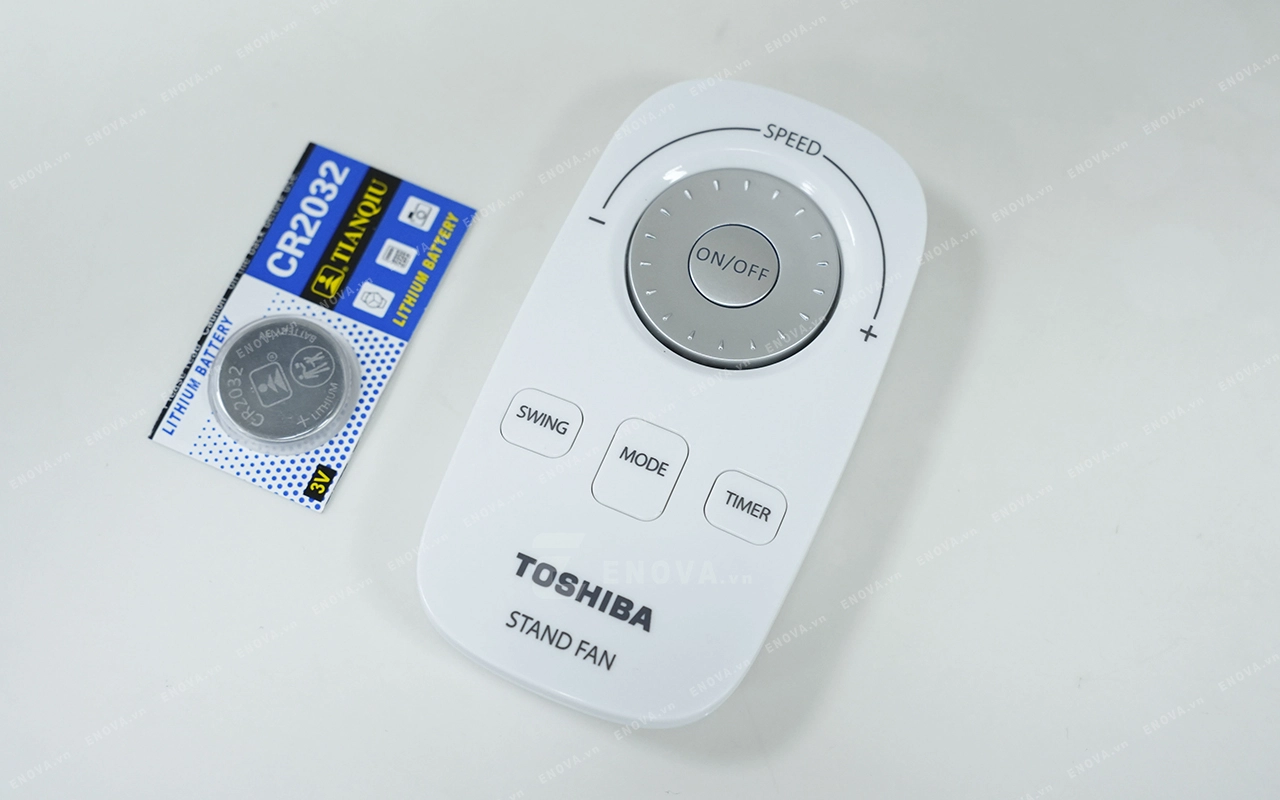 Quạt điện Toshiba F-LSD10(W)VN