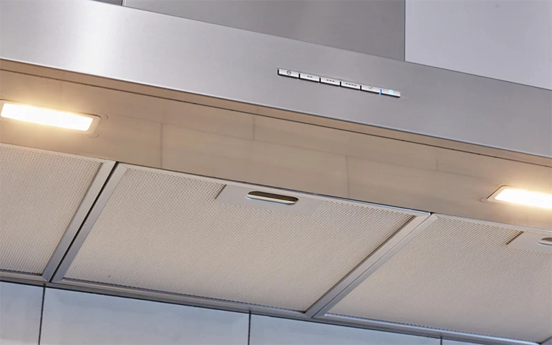 Máy hút mùi SMEG KBT900XE