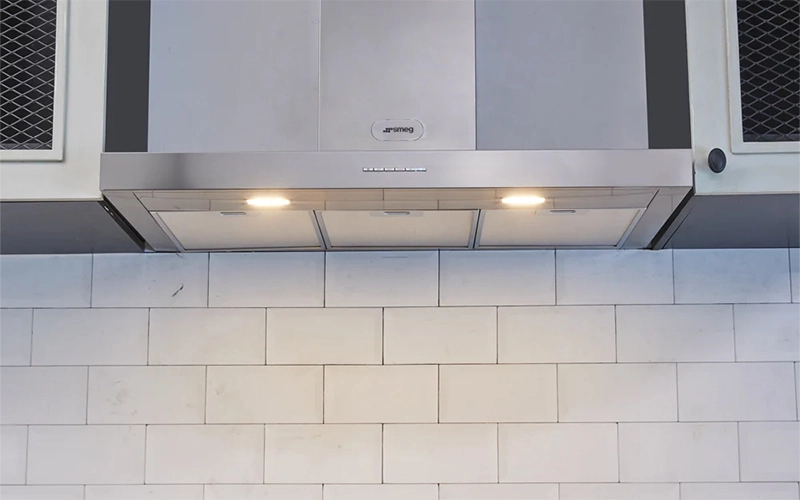 Máy hút mùi SMEG KBT900XE